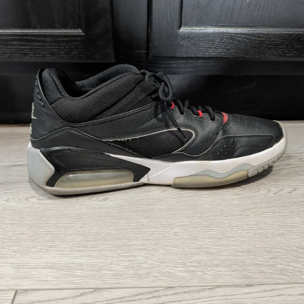 Jordan Sneakers Mens 17 Black Point Lane CZ4166-010‎ Air Max Basketball Shoes